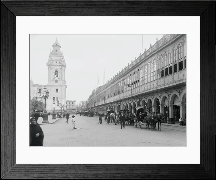 Framed Print : Plaza de Armas Framed Print : Plaza de Armas