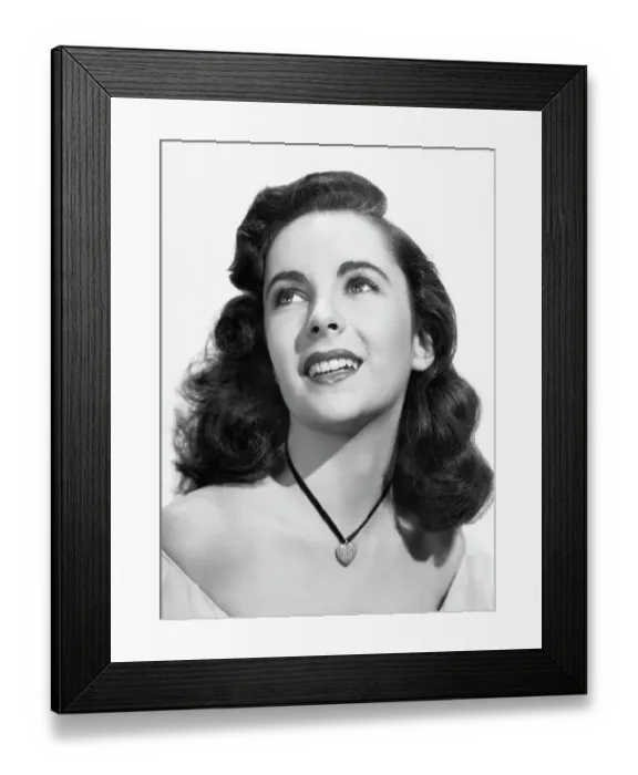 Framed Print : Portrait Of Elizabeth Taylor Framed Print : Portrait Of Elizabeth Taylor