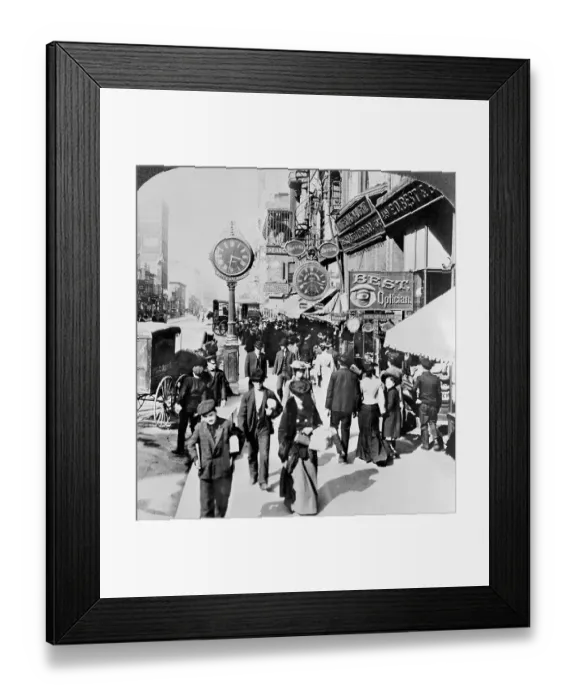 Framed Print : Shopping In Nicollet Street Framed Print : Shopping In Nicollet Street