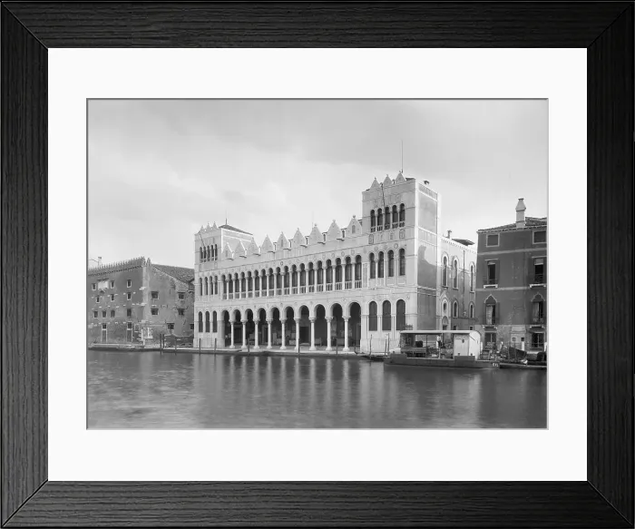 Framed Print : View of the Fondaco Dei Turchi Framed Print : View of the Fondaco Dei Turchi