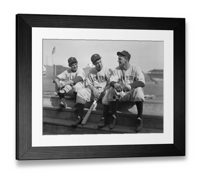 Framed Print : Joe DiMaggio Sitting with Teammates