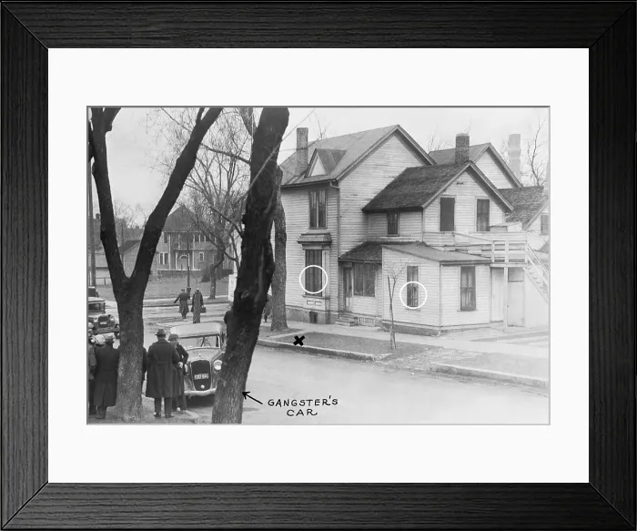 Framed Print : The Scene of John Dillinger and Eugene Green Framed Print : The Scene of John Dillinger and Eugene Green