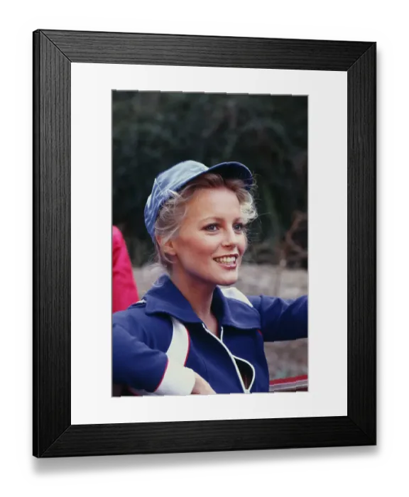 Framed Print : Portrait of Cheryl Ladd Smiling Framed Print : Portrait of Cheryl Ladd Smiling