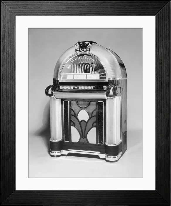 Framed Print : Wurlitzer Jukebox Framed Print : Wurlitzer Jukebox