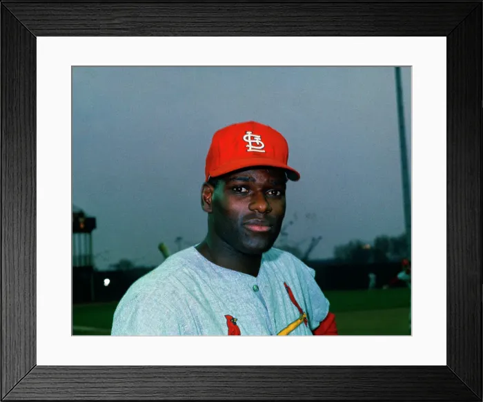 Framed Print : Bob Gibson Posing for Photograph Framed Print : Bob Gibson Posing for Photograph