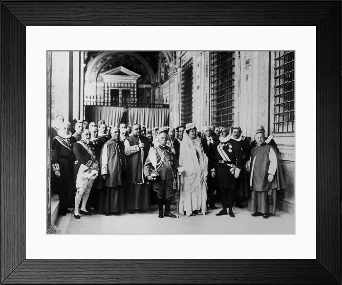Framed Print : King and Queen Visiting Pope