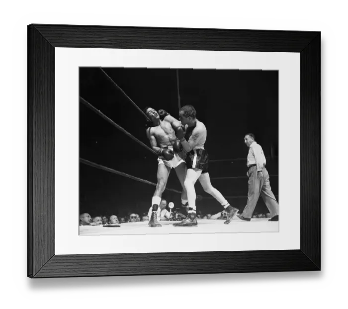 Framed Print : Carl Olson and Randy Turpin in Boxing Action Framed Print : Carl Olson and Randy Turpin in Boxing Action