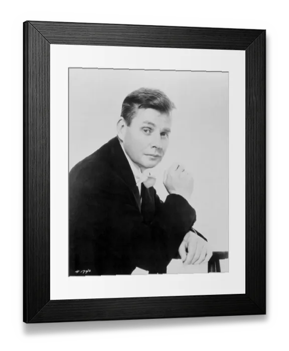 Framed Print : Portrait of conductor Robert Shaw