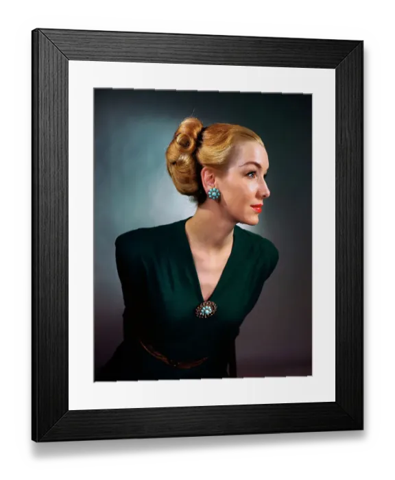 Framed Print : Model Lynn Engler Wearing Jewelry Framed Print : Model Lynn Engler Wearing Jewelry