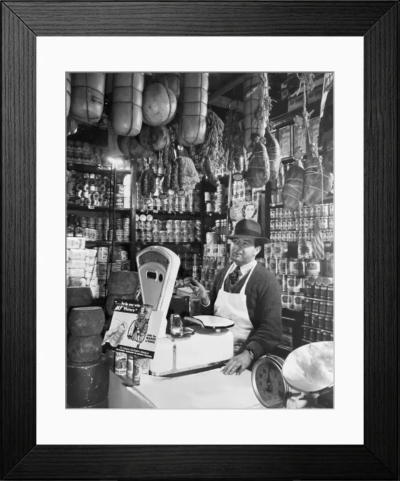 Framed Print : Italian Grocery Store At Mulberry St Framed Print : Italian Grocery Store At Mulberry St