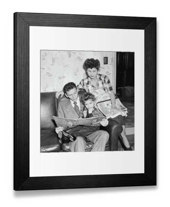 Framed Print : Frank and Nancy Sinatra Reading to Daughter Framed Print : Frank and Nancy Sinatra Reading to Daughter