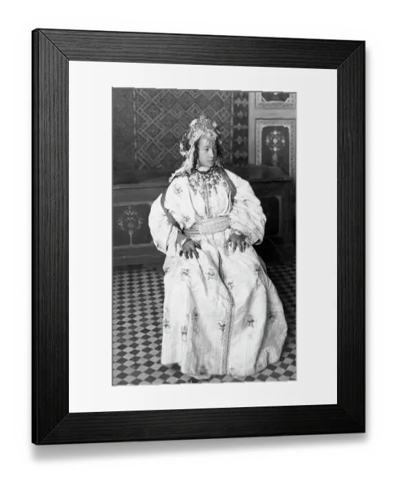 Framed Print : Seated Portrait Of A Moroccan Bride Framed Print : Seated Portrait Of A Moroccan Bride
