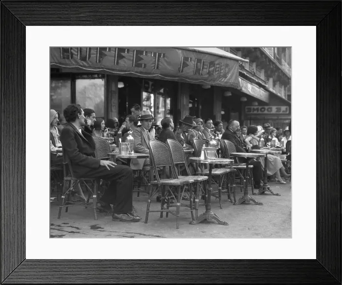 Framed Print : Cafe Du Dome Framed Print : Cafe Du Dome