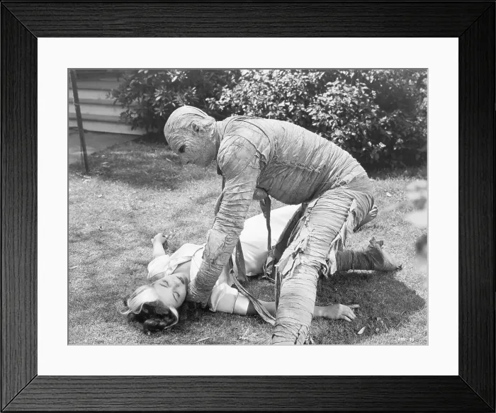 Framed Print : Scene from The Mummy's Ghost (1944) Framed Print : Scene from The Mummy's Ghost (1944)
