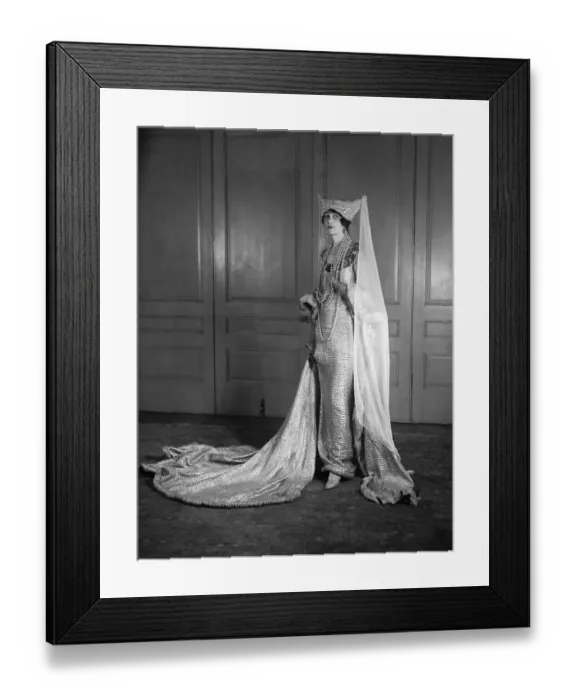 Framed Print : Studio shot of woman in elegant dress Framed Print : Studio shot of woman in elegant dress
