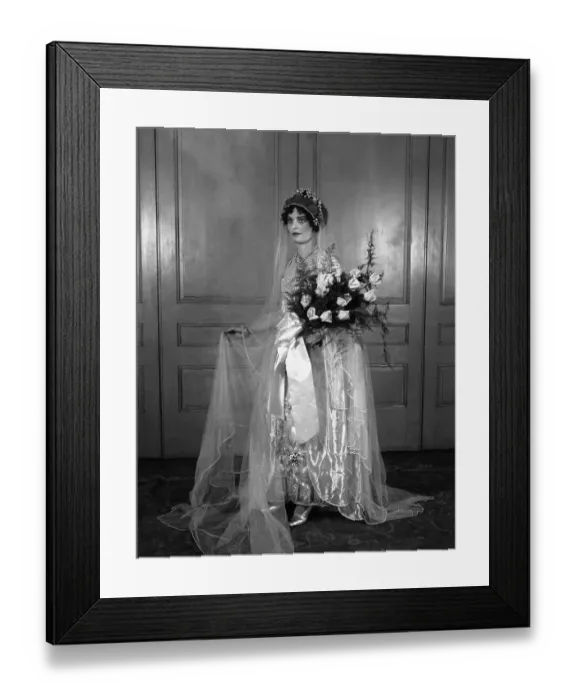 Framed Print : Studio shot of woman in wedding dress Framed Print : Studio shot of woman in wedding dress
