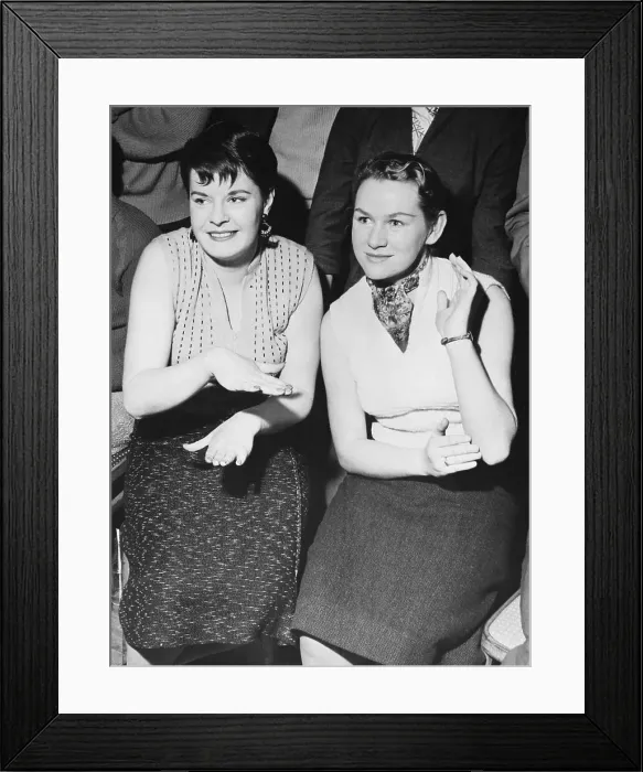 Framed Print : London Teenagers Doing The Hand-Jive Framed Print : London Teenagers Doing The Hand-Jive
