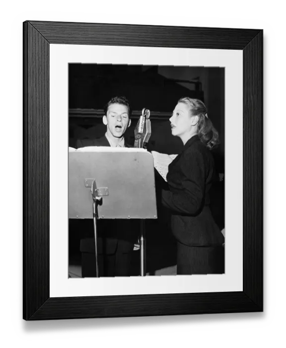 Framed Print : Frank Sinatra And Dinah Shore