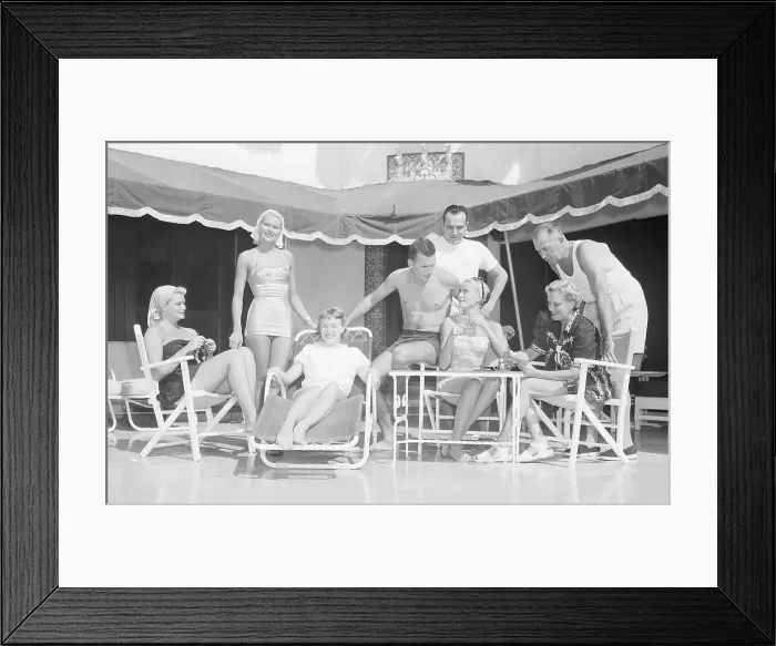 Framed Print : Kelly Family On Vacation Playing Cards Framed Print : Kelly Family On Vacation Playing Cards