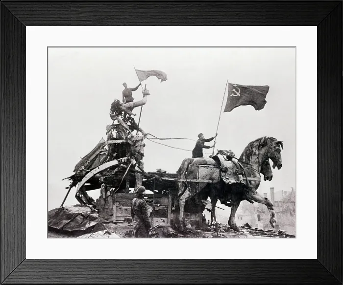 Framed Print : Soviet Soldiers Hoist Victory Flag Framed Print : Soviet Soldiers Hoist Victory Flag