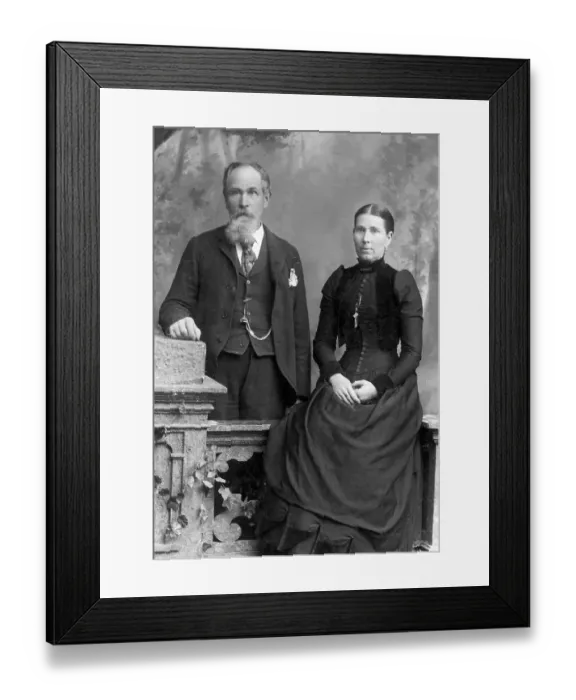 Framed Print : Couple Of The 1890'S Framed Print : Couple Of The 1890'S