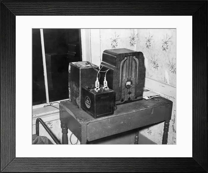 Framed Print : Battery Operated Radio Of The 1930'S Framed Print : Battery Operated Radio Of The 1930'S