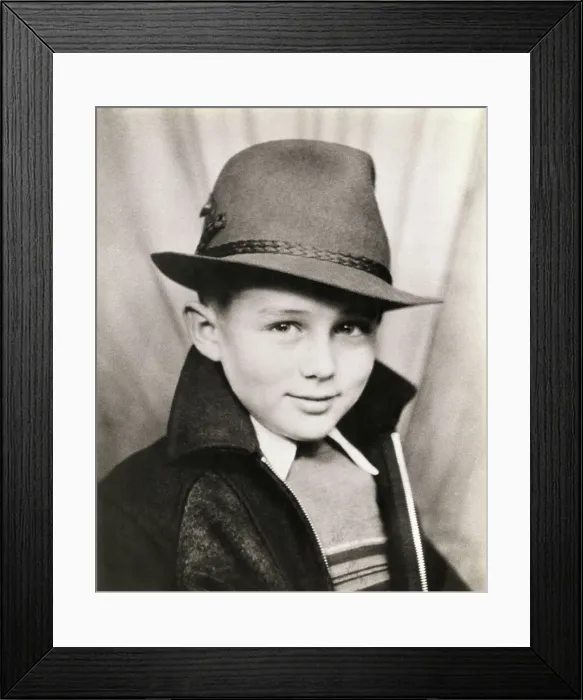 Framed Print : Photograph Of A Young James Dean Framed Print : Photograph Of A Young James Dean