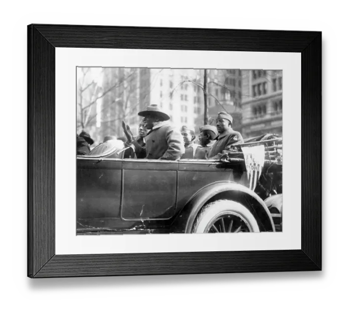 Framed Print : African American WWI Soldiers on Parade Framed Print : African American WWI Soldiers on Parade