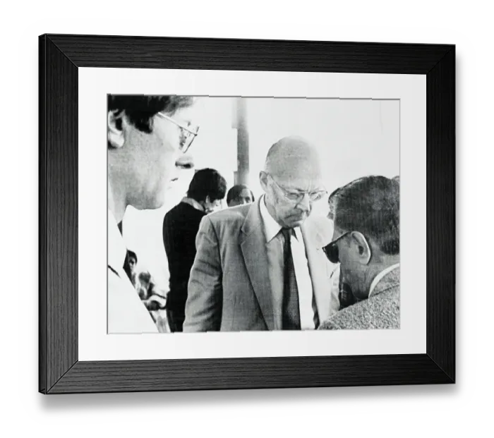 Framed Print : Doctors Discussing How To Treat Gas Exposure Framed Print : Doctors Discussing How To Treat Gas Exposure