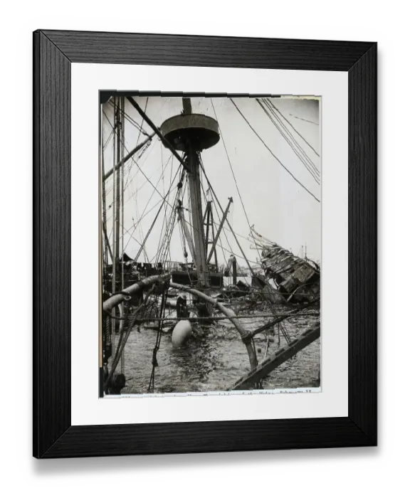 Framed Print : Wreckage Remaining Of The Maine In Cuba