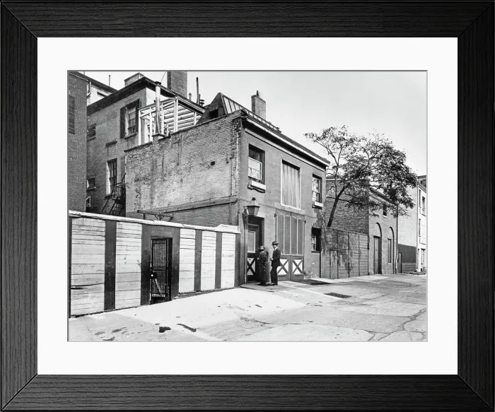 Framed Print : MacDougal Alley, Greenwich Village