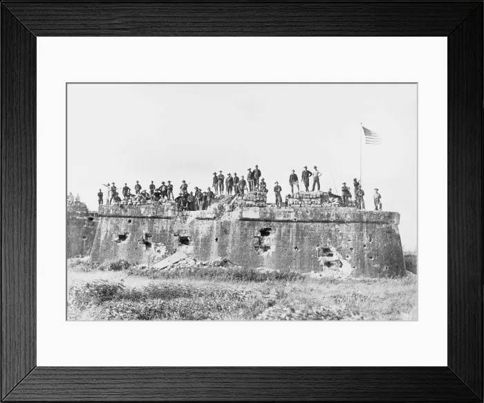 Framed Print : Soldiers on Rampart with Flag Framed Print : Soldiers on Rampart with Flag