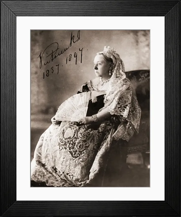 Framed Print : Queen Victoria Framed Print : Queen Victoria
