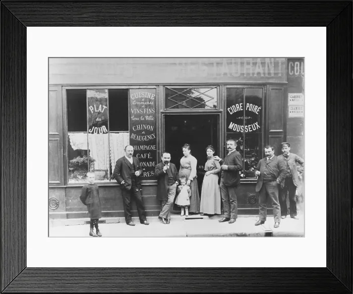 Framed Print : Parisians in front of Restaurant Framed Print : Parisians in front of Restaurant