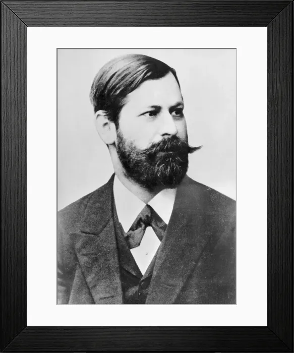 Framed Print : Psychiatrist Sigmund Freud Framed Print : Psychiatrist Sigmund Freud