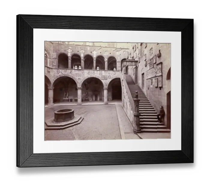 Framed Print : Courtyard of the Palazzo del Podesta Framed Print : Courtyard of the Palazzo del Podesta
