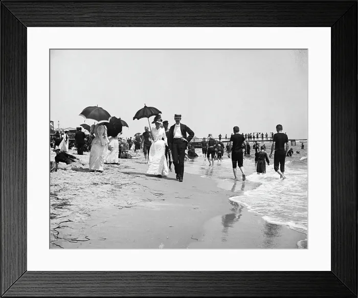 Framed Print : Beachgoers at Atlantic City Framed Print : Beachgoers at Atlantic City