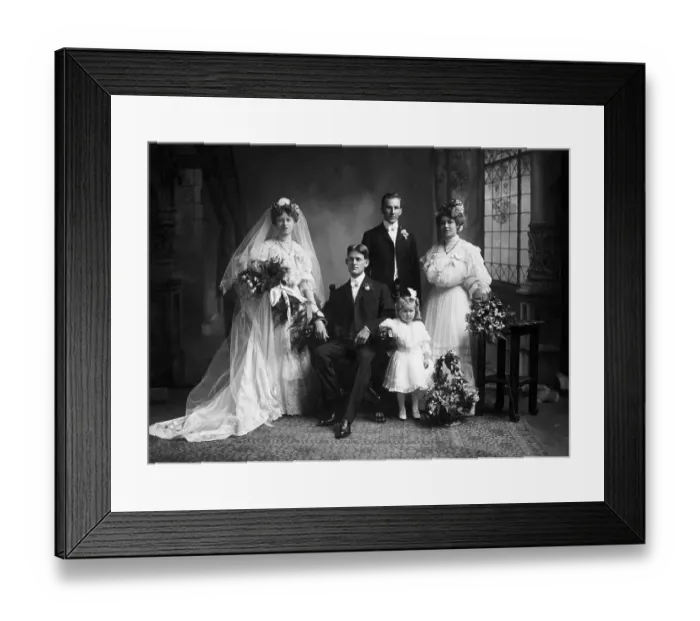 Framed Print : Bride and Groom with Attendants Framed Print : Bride and Groom with Attendants