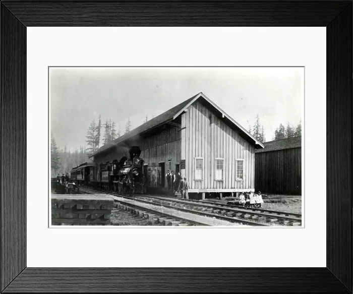 Framed Print : Train Arriving At Depot Framed Print : Train Arriving At Depot