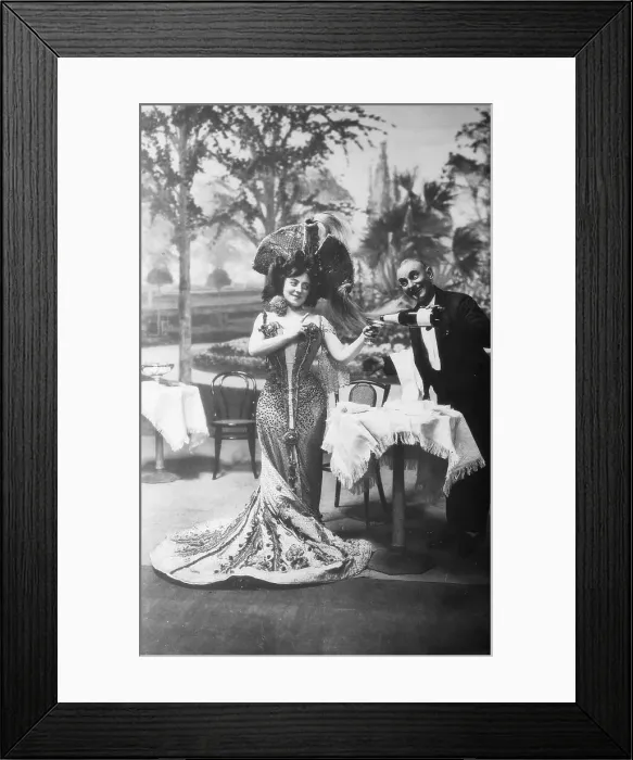 Framed Print : Lillian Russel In Comic Opera Role