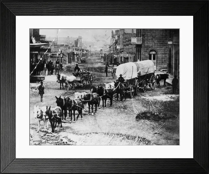 Framed Print : Horse Drawn Covered Wagon Framed Print : Horse Drawn Covered Wagon