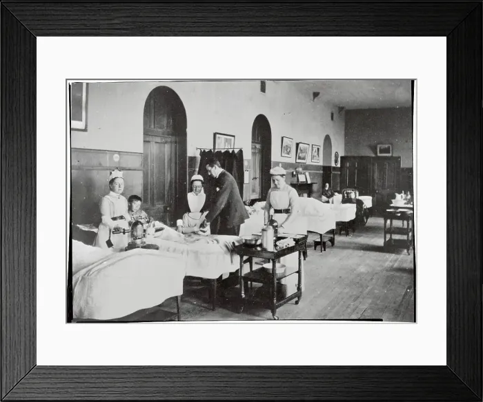 Framed Print : Hospital Scene with Doctor and Nurses Framed Print : Hospital Scene with Doctor and Nurses