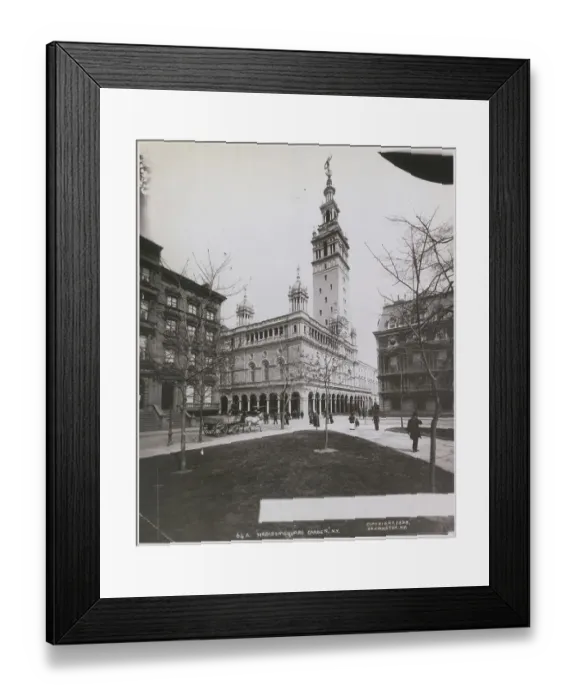 Framed Print : View of Madison Square Garden Framed Print : View of Madison Square Garden
