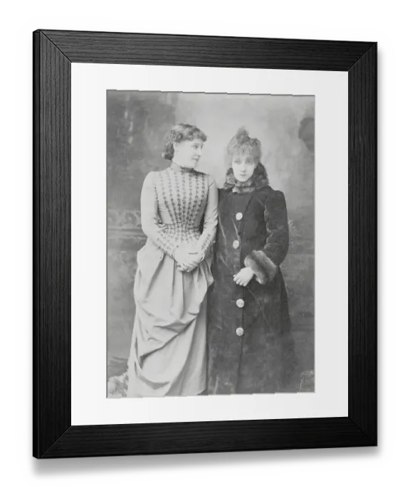Framed Print : Sarah Bernhardt with Lillie Langtry Framed Print : Sarah Bernhardt with Lillie Langtry