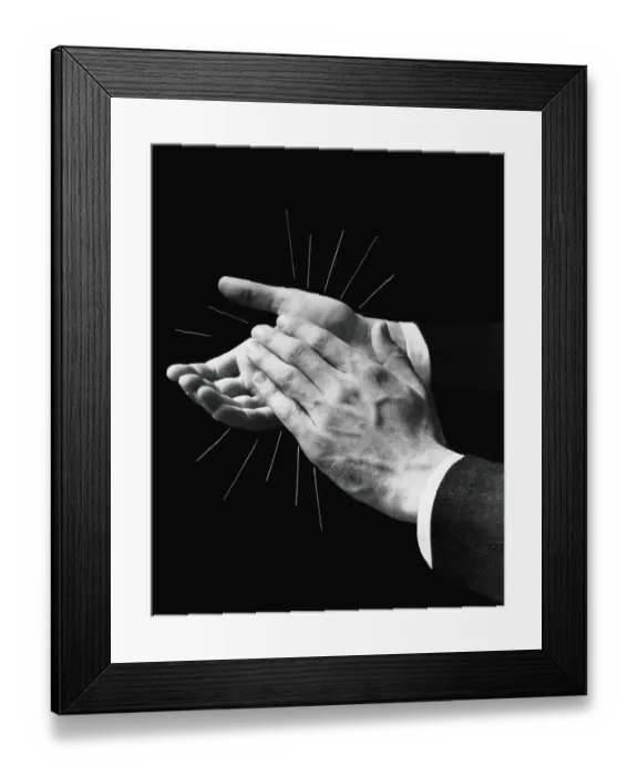 Framed Print : Man's hands clapping, lines refracting outwards, representing sound waves Framed Print : Man's hands clapping, lines refracting outwards, representing sound waves