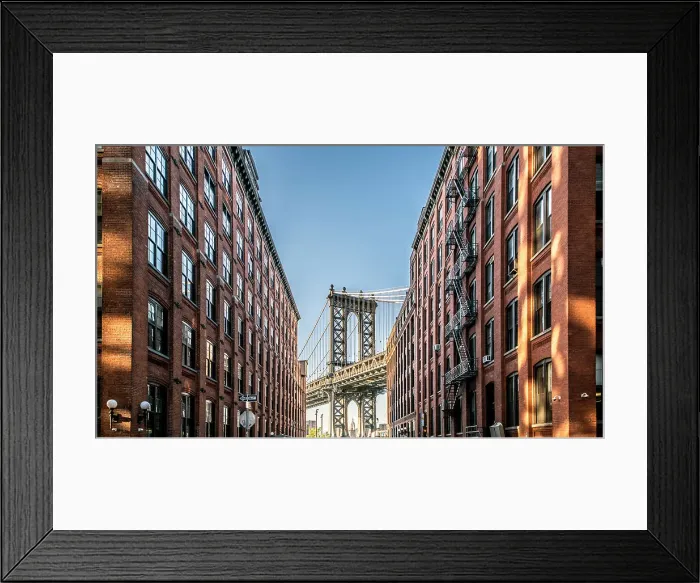 Framed Print : Manhattan Bridge - New York - USA Framed Print : Manhattan Bridge - New York - USA