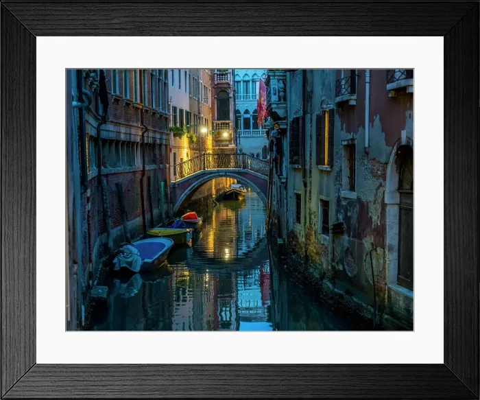 Framed Print : Venice streetscape by night Framed Print : Venice streetscape by night