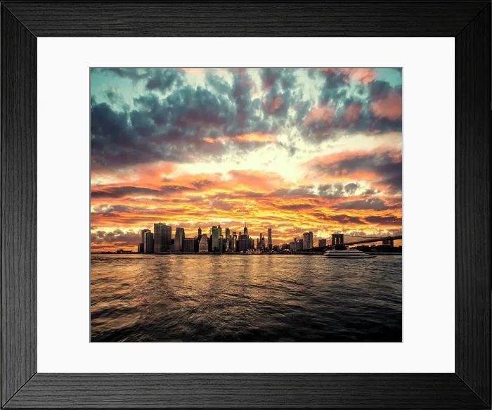 Framed Print : Manhattan cityscape Framed Print : Manhattan cityscape