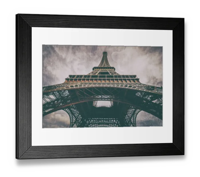 Framed Print : Paris Eiffel Tower Retro Photo Framed Print : Paris Eiffel Tower Retro Photo