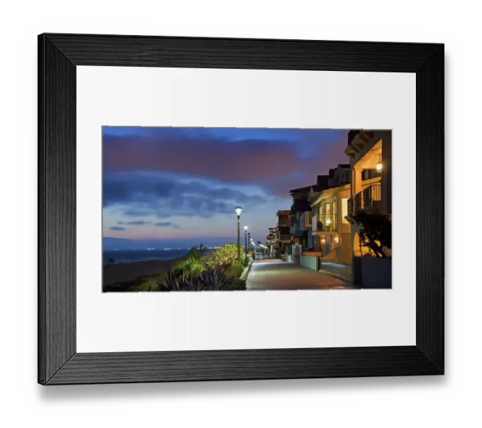 Framed Print : Manhattan Beach Walkway